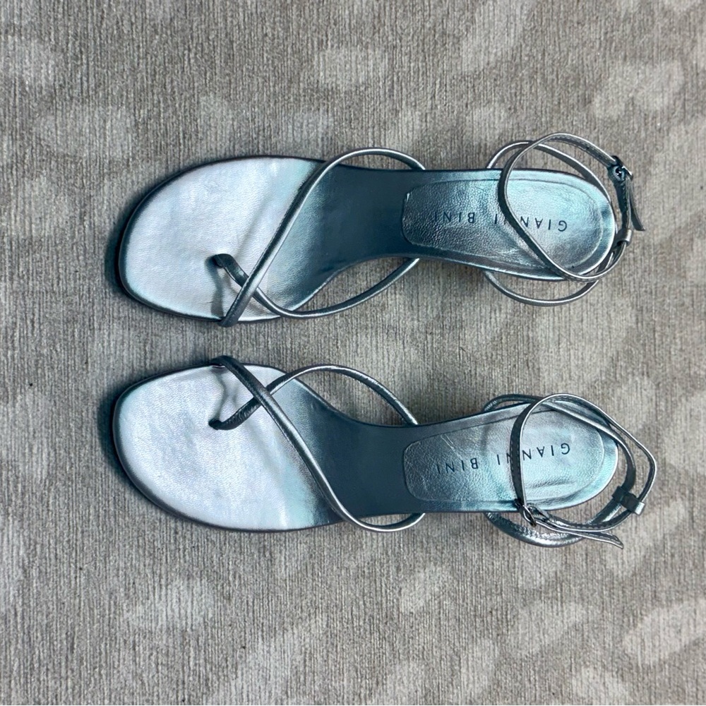 Gianni Bini strappy sandals
